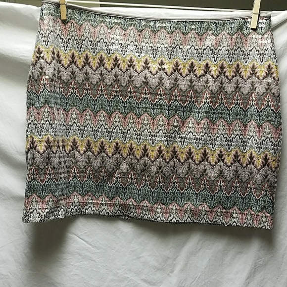 Express Sequin Mini Skirt - Picture 1 of 4